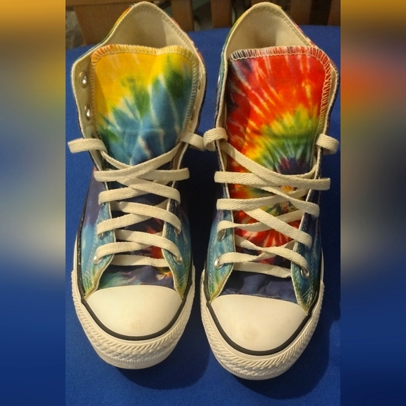 Converse - Picture 3 of 4